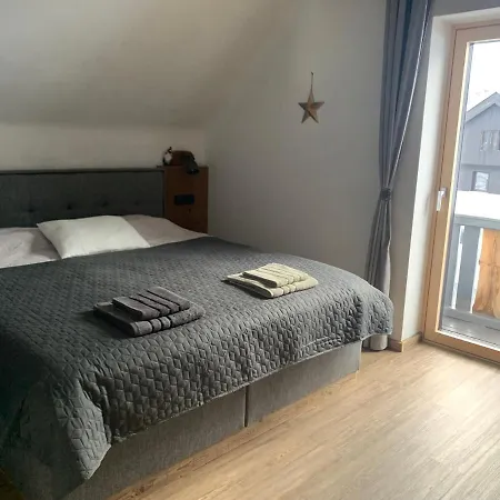 Hisa Pod Gorami Ii****-house With Wellness Feriehus *